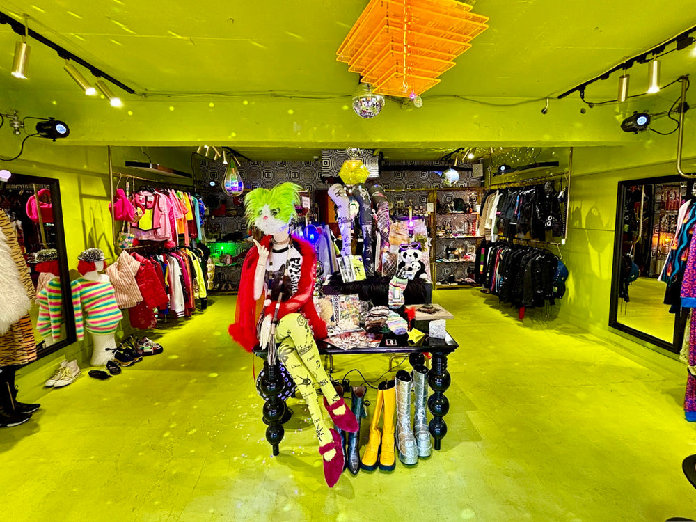 bed 原宿店の店内