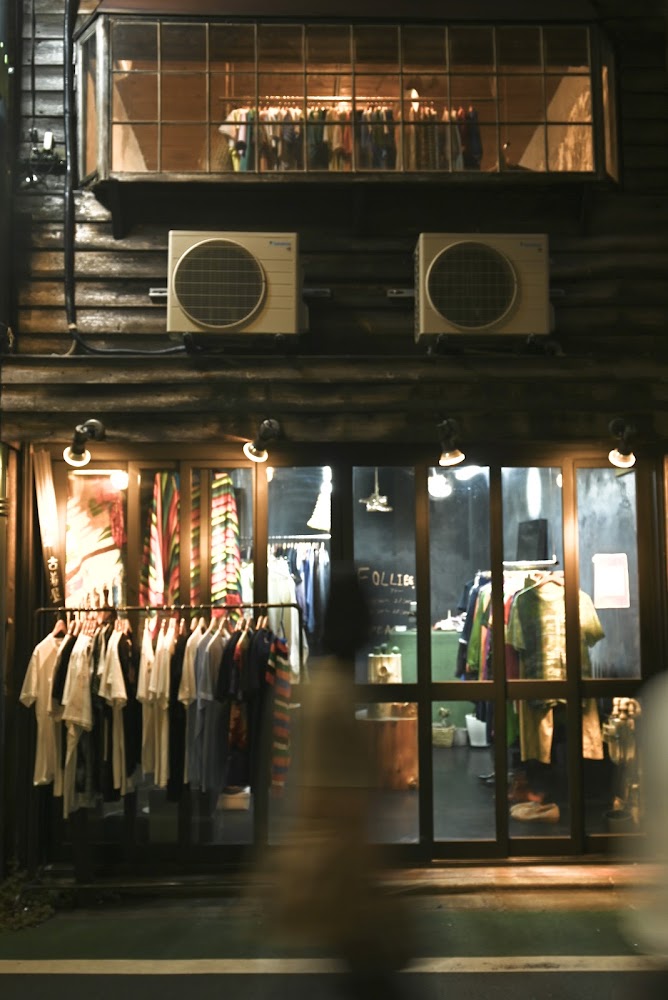 FOLLIEE.の店舗外観